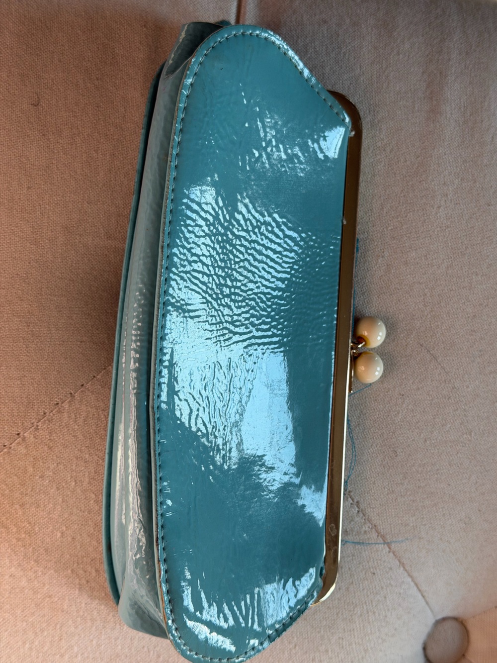 Authentic Miu Miu Parfums Glossy Teal Patent Leather Clutch - Picture 2 of 5